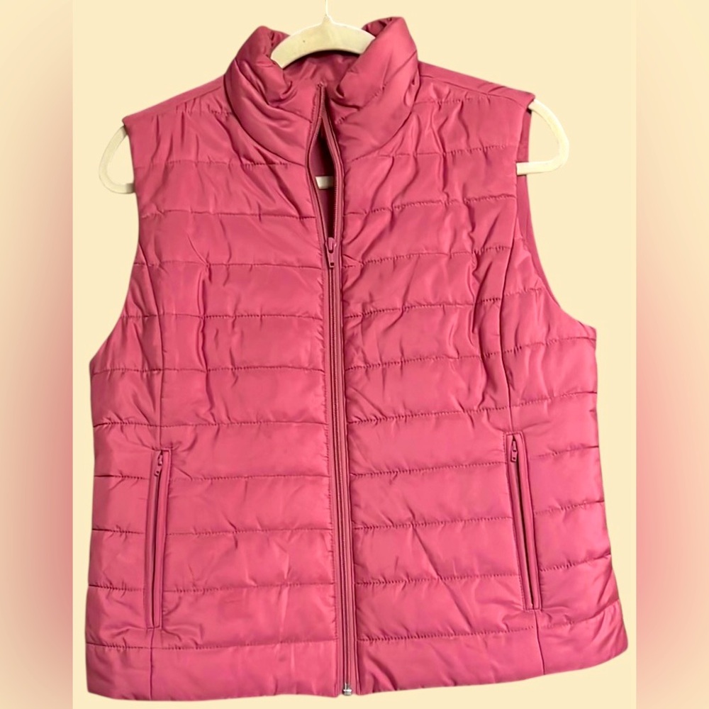 LOFT Solid Soft Rose Pink Quilted Full Zip Front Vest, Size Medium, GUC.
